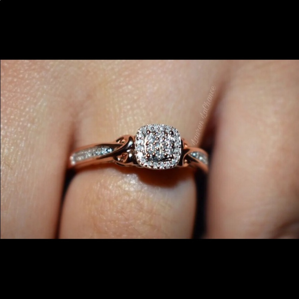 Rose gold diamond ring